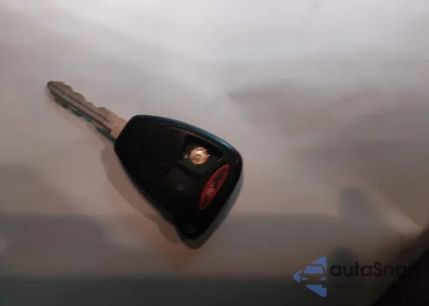 2005 Dodge Dakota Slt из США, поврежденный, VIN 1D7HW42K45S219150